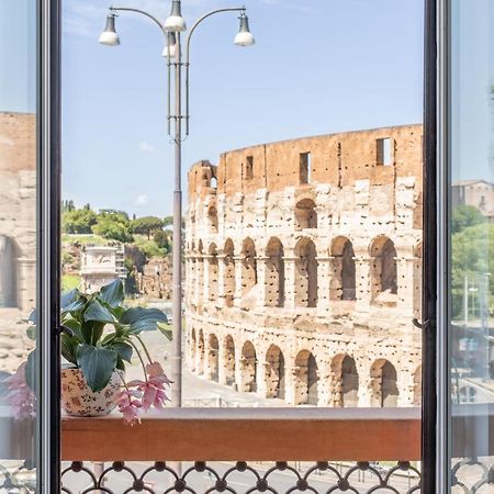 Iflat Unforgettable In Front Of Colosseum โรม ภายนอก รูปภาพ